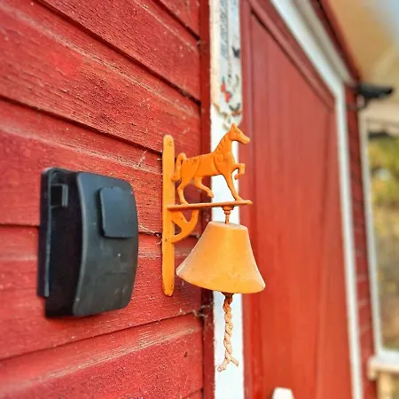 Finnish House Near The Forest Дом отдыха *