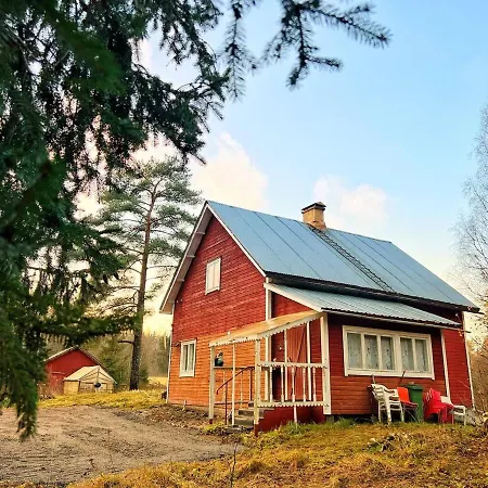 Finnish House Near The Forest Дом отдыха *
